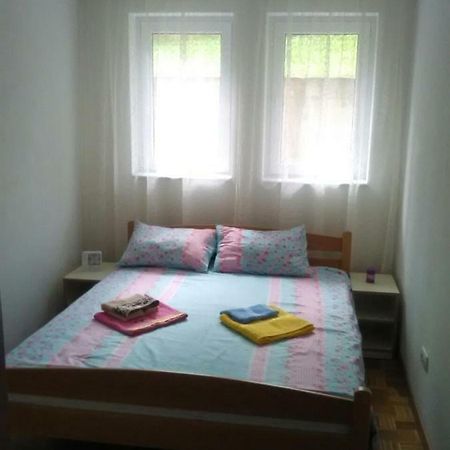 Apartman Jevtic 1 Gornja Toplica Εξωτερικό φωτογραφία